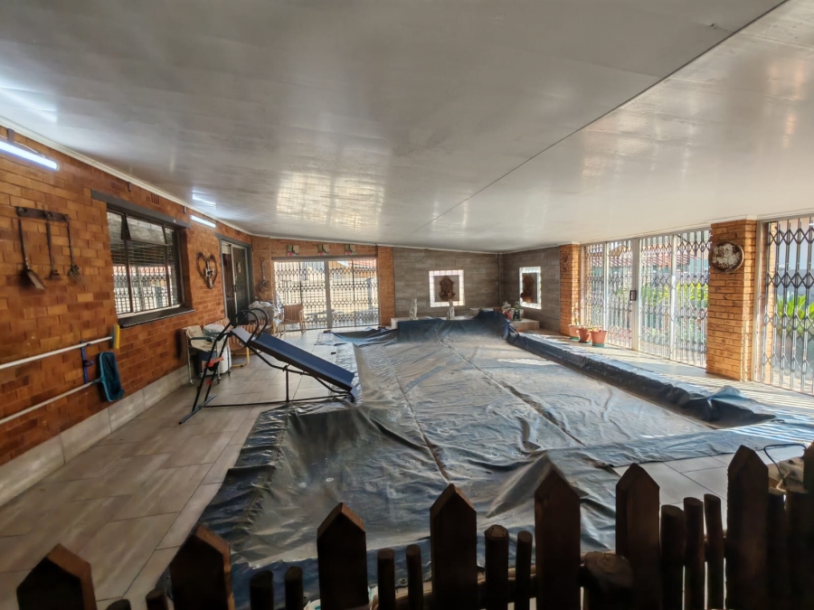 3 Bedroom Property for Sale in Vaalpark Free State